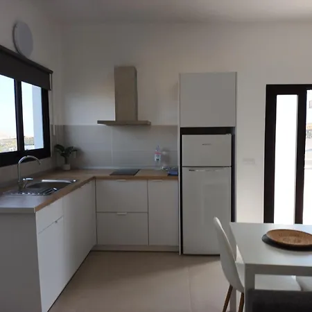Apartamentos Falcon Tinajo Exterior photo